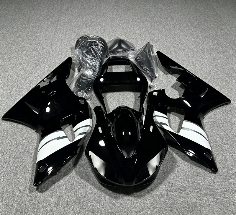 4 nuovi kit deflettori aria in - Model Kit Yamaha R1 recensione e prezzo