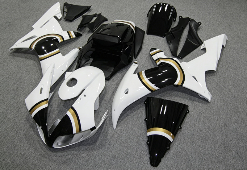 4 nuovi kit carenatura in ABS  - Model Kit Yamaha R1 recensione e prezzo