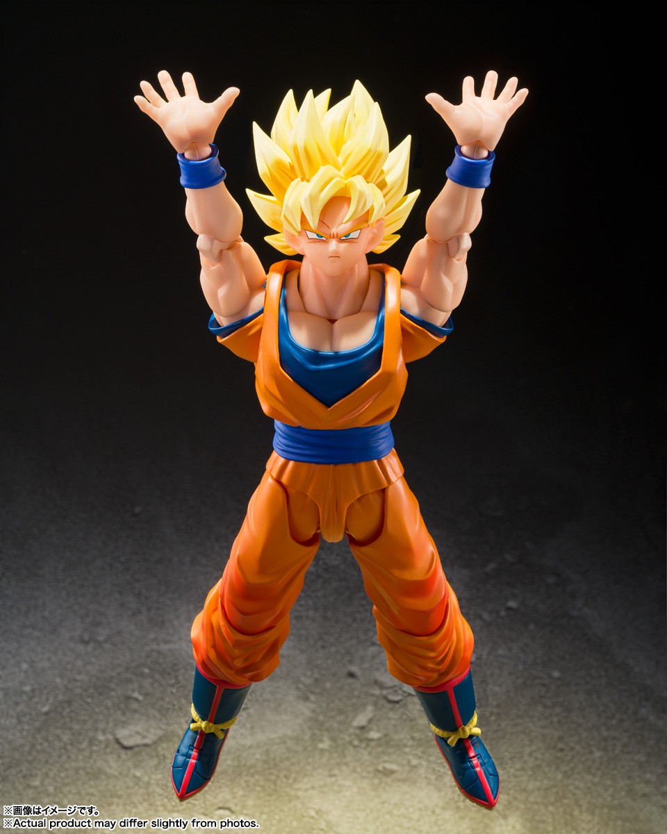 In Magazzino Genuino BANDAI SH - Model Kit Jojo recensione e prezzo