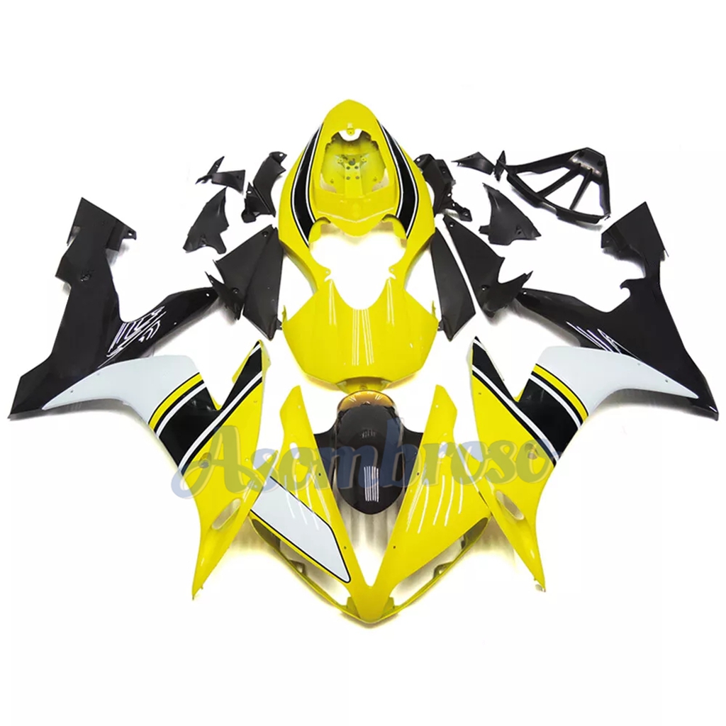 Kit carene moto in plastica AB - Model Kit Yamaha R1 recensione e prezzo