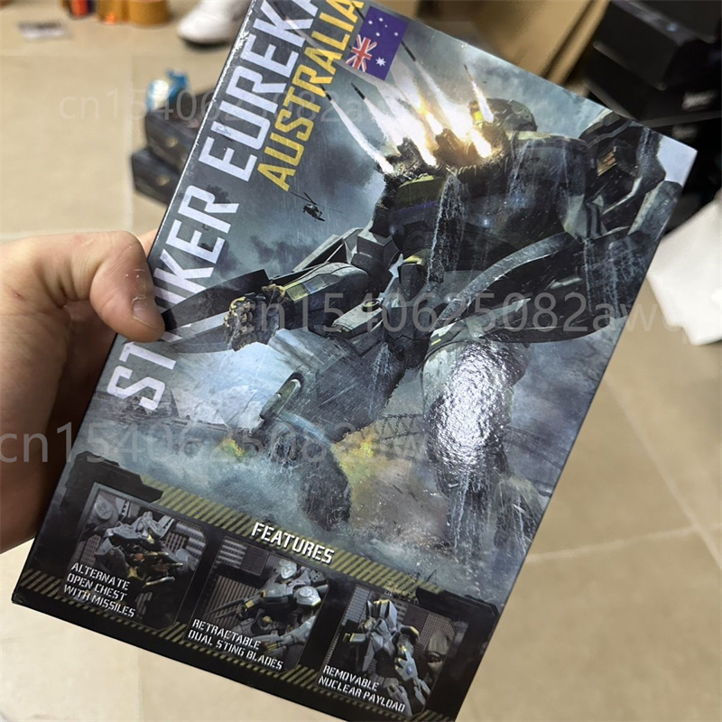 Neca Pacific Rim Figure Strike - Model Kit Pacific Rim recensione e prezzo