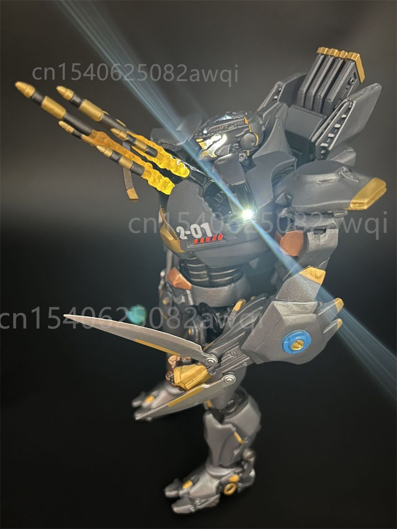 Neca Pacific Rim Figure Strike - Model Kit Pacific Rim recensione e prezzo